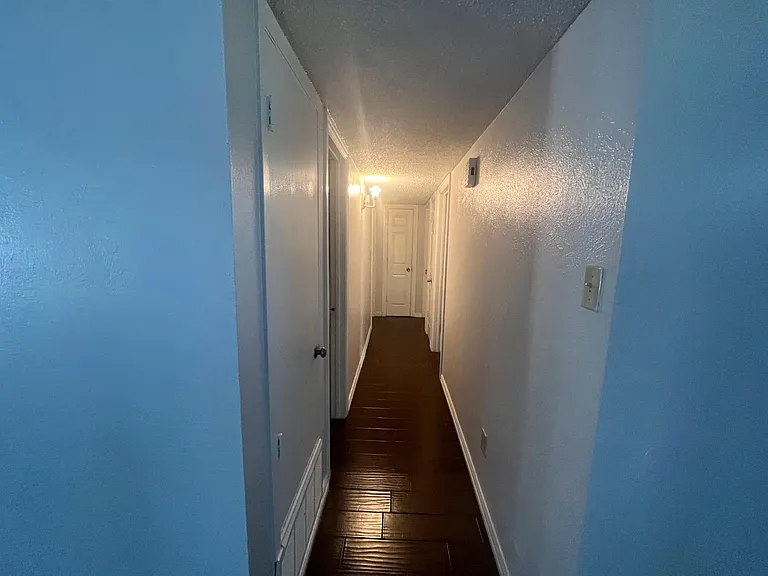 6004 Pinto Cir — Photo 28