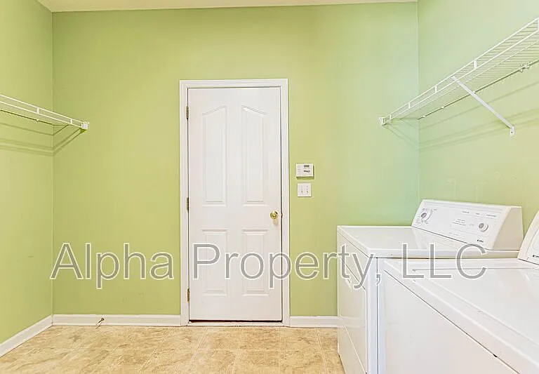 8 Reid Valley Ct — Photo 11