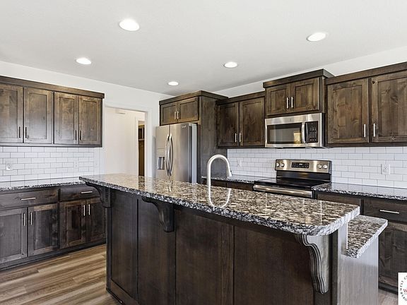 2nd image of 4583 W Minota St