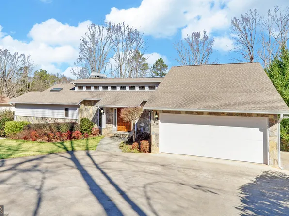 516 Panorama Dr, Lavonia, GA 30553