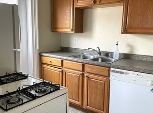 211 Otter Ave, Oshkosh, WI 54901