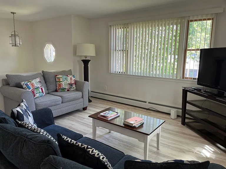 126 Alder Rd — Photo 6