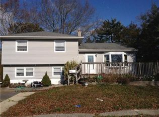 3 Swarthmore Rd, Somers Point, NJ 08244