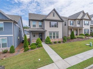 5424 Falling Branch Ct, Flowery Branch, GA 30542