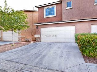 4051 Halfmoon Bay Dr, Las Vegas, NV 89115