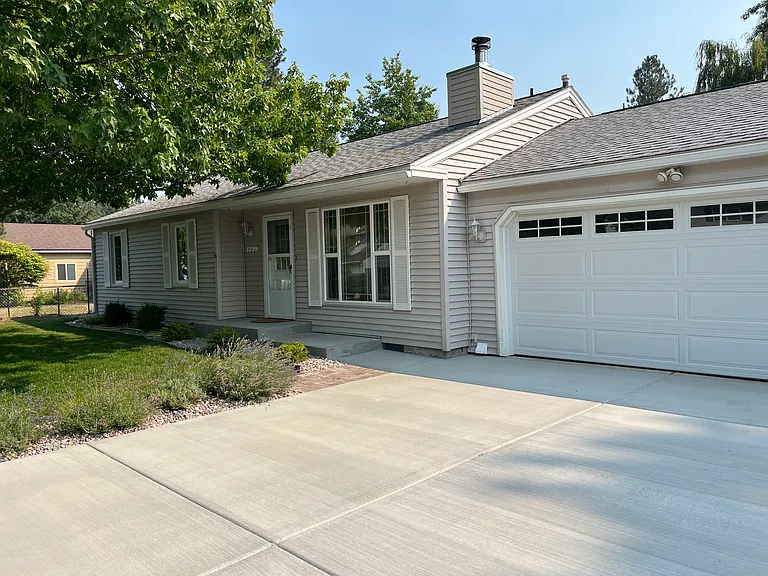 1710 E Jenny Lynn Ln — Photo 18