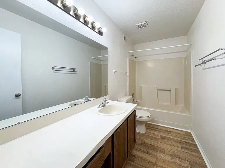 5461A Lake Margaret Dr — Photo 8