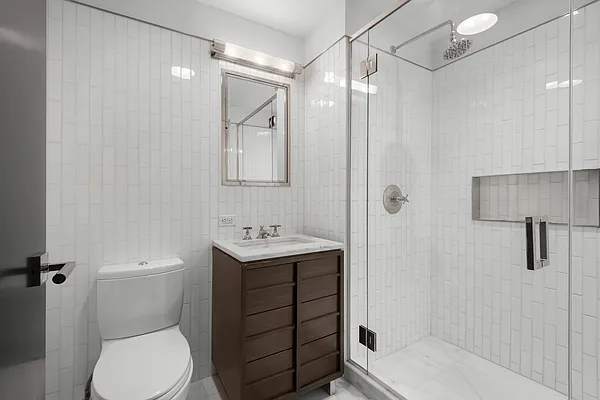 Rented by Compass | media 19