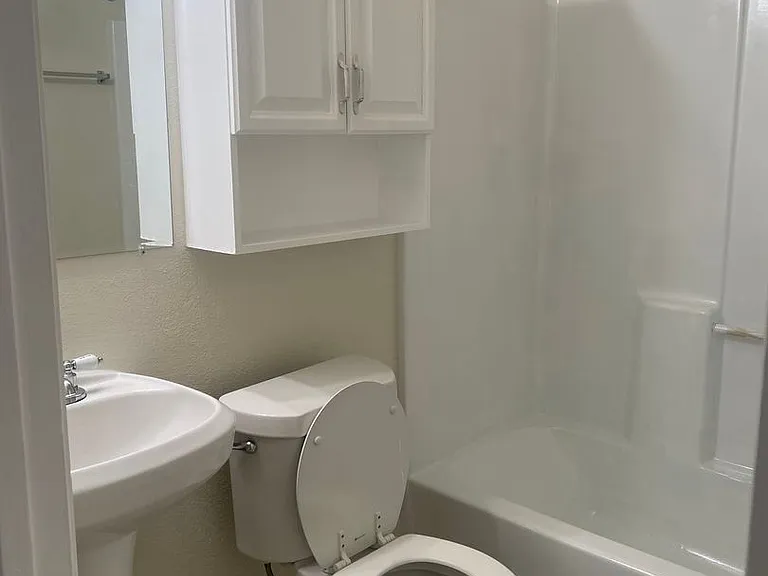 306 Calhoun Dr — Photo 10