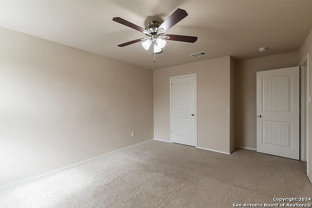 4 bed, 2069 sqft, $1,799 — Photo 2