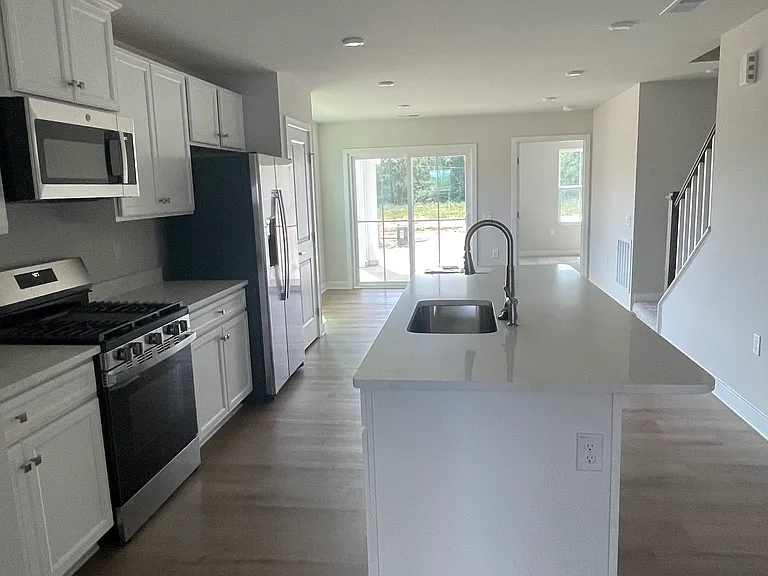 1151 Robins Nest Dr — Photo 8