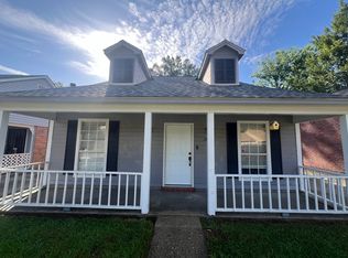 305 Meadow Bend Dr, Baton Rouge, LA 70820