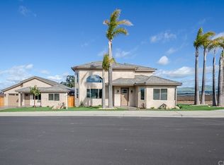 1033 Sunrise Dr, Santa Maria, CA 93455
