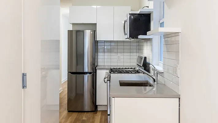 Rented by Nooklyn NYC LLC | media 36