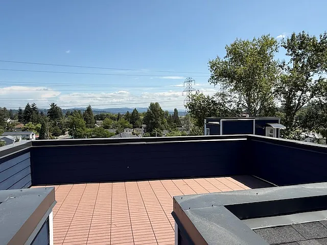 8608 42nd Ave S — Photo 4