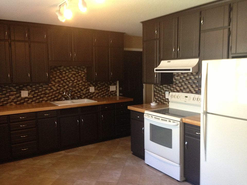 2nd image of 230 Evans Ave NW