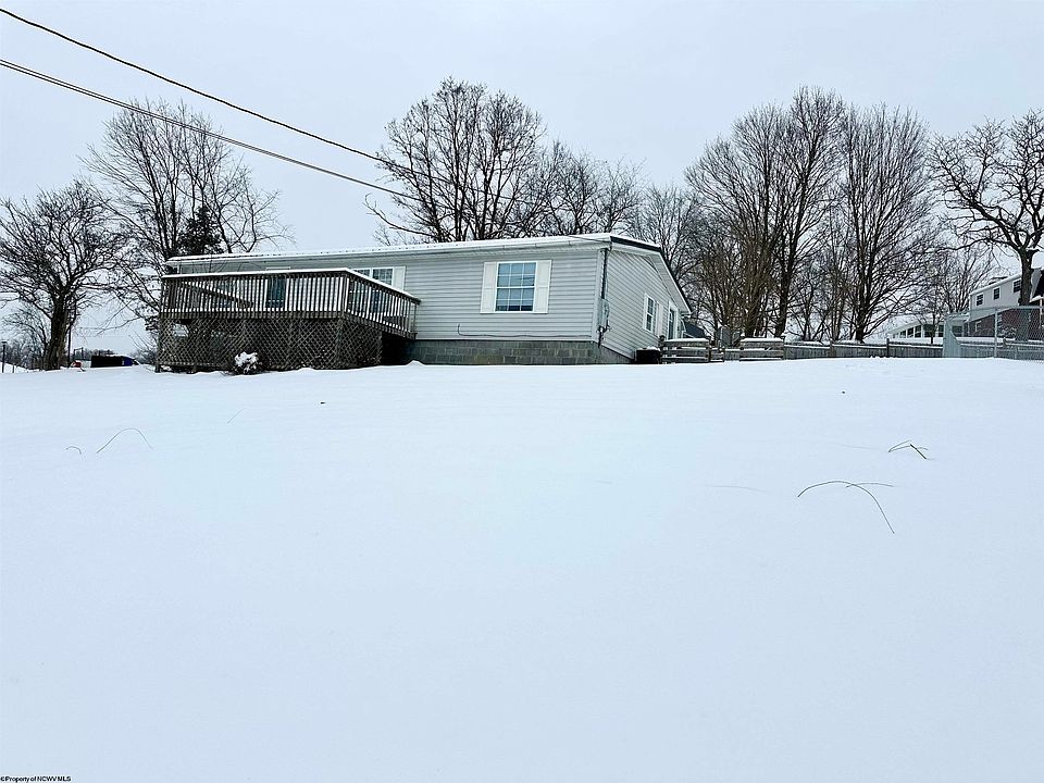 1st image of 13 Southgate Dr