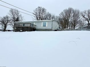 13 Southgate Dr, Fairmont, WV 26554