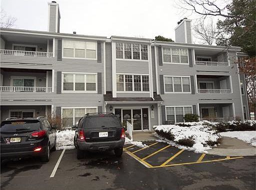 2nd image of 2312 Candlelight Ct