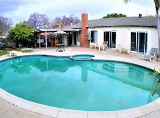 1720 S Vicentia Ave, Corona, CA 92882