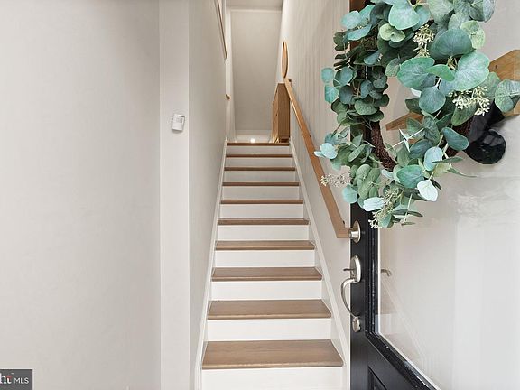 5th image of 18353 Moss Garden Rd