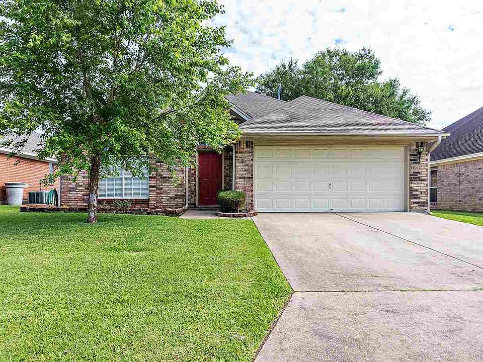 1st image of 7806 Blue Bonnet Ln