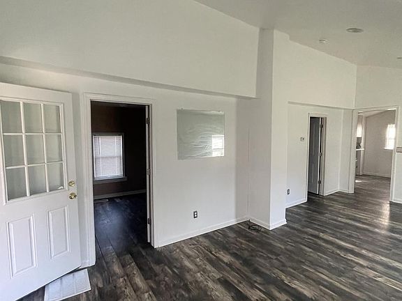 4th image of 1247 Pavone St