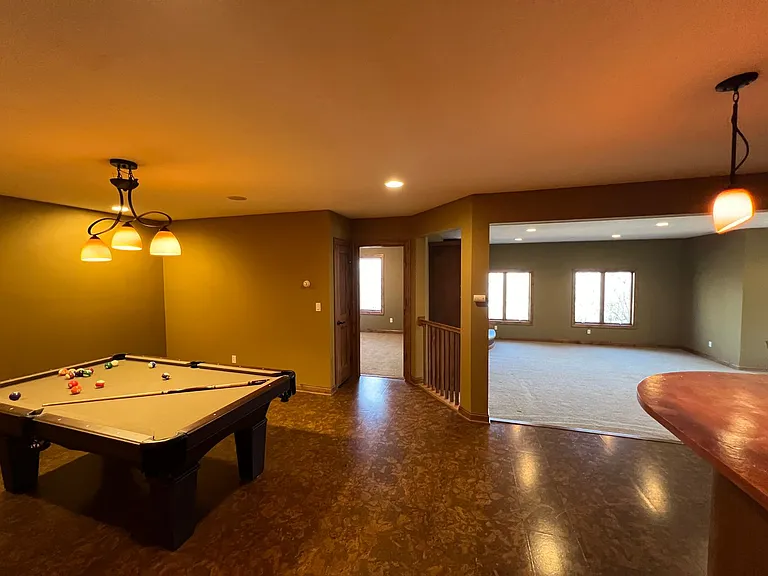 694 Panorama Cir NW — Photo 16