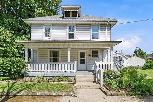 67 1/2 W 4th St #67 Photo 1