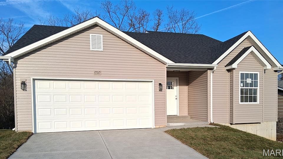 1st image of 1757 Twelve Oaks Pl