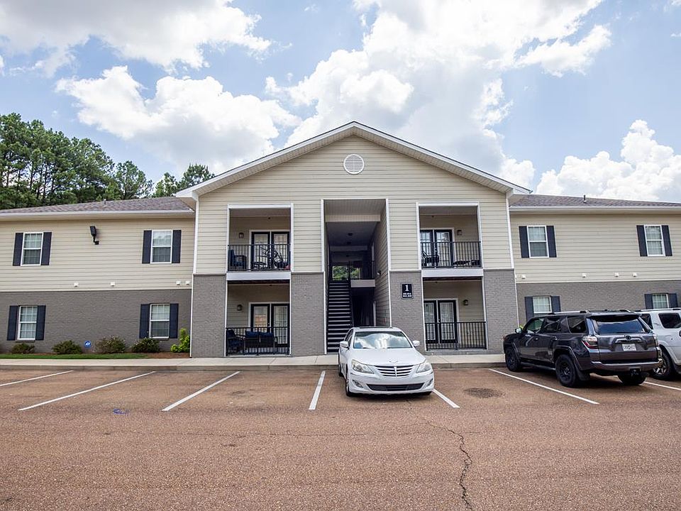 1st image of 1101 Molly Barr Rd APT 106