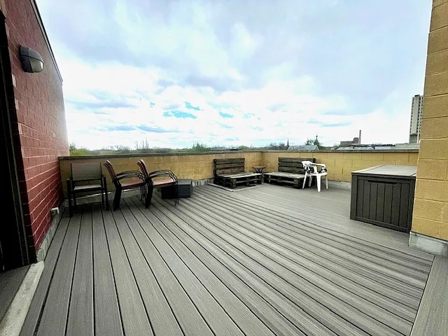 1150 N Hoyne Ave #3S — Photo 22