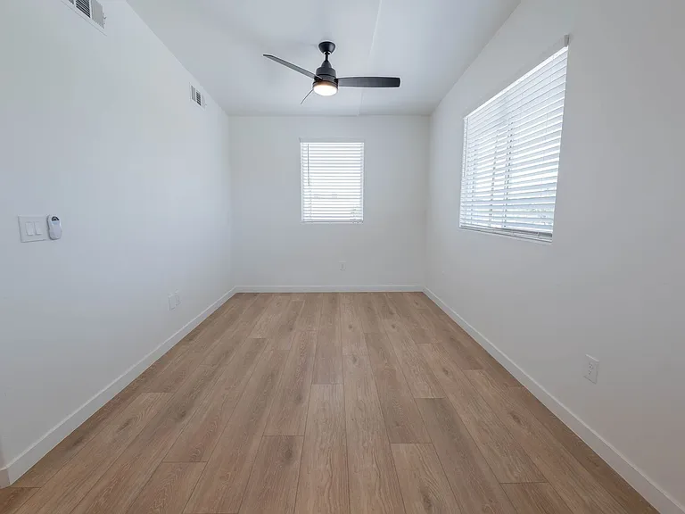 1300 N Rook Ave #15 — Photo 13