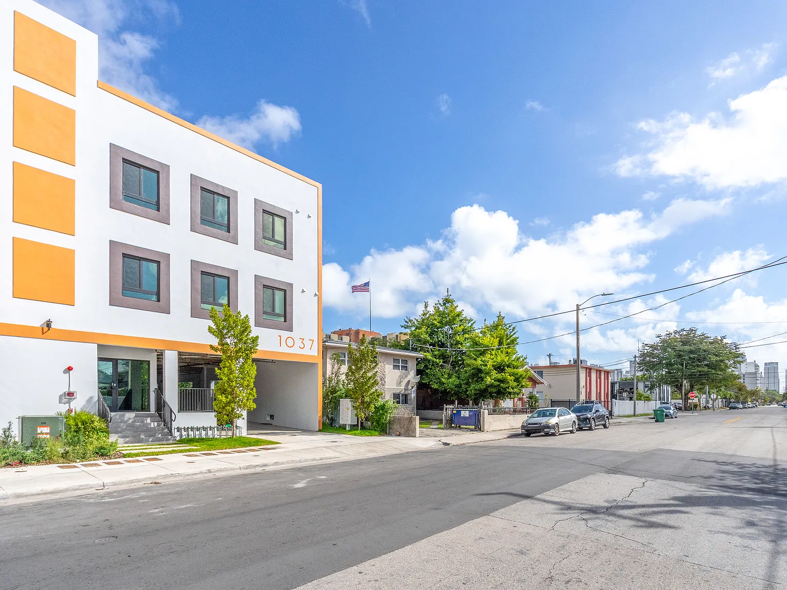 2 bed, 730 sqft, $2,500 — Photo 3