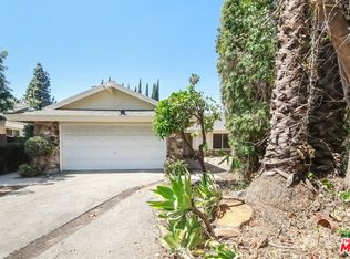 8841 Rubio Ave, North Hills, CA 91343