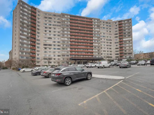 5340 Holmes Run Pkwy Unit 700, Alexandria, VA 22304