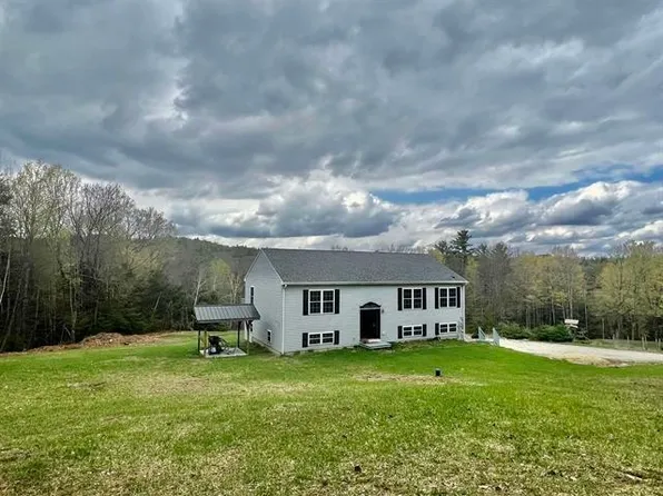 46 Coach Road, Greenfield, NH 03047
