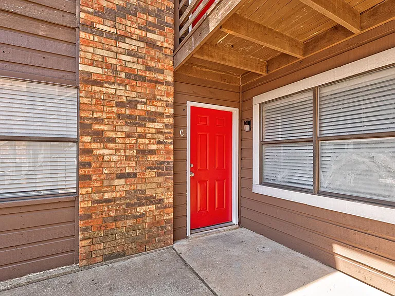 2904 NW 45th Pl #2904-C — Photo 13