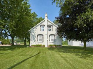 300 S Ronsman Rd, Green Bay, WI 54311