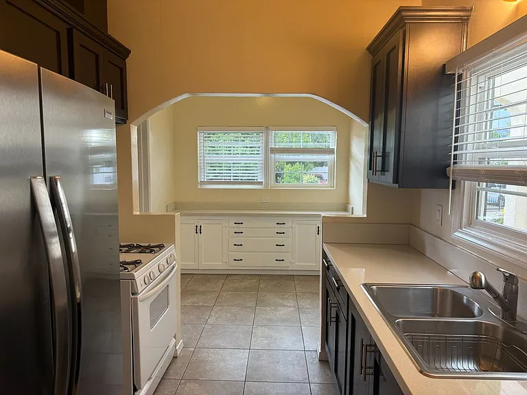 122 S Encinitas Ave #A — Photo 11
