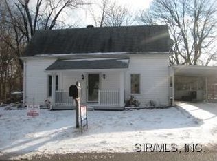 2925 Edgewood Ave, Alton, IL 62002