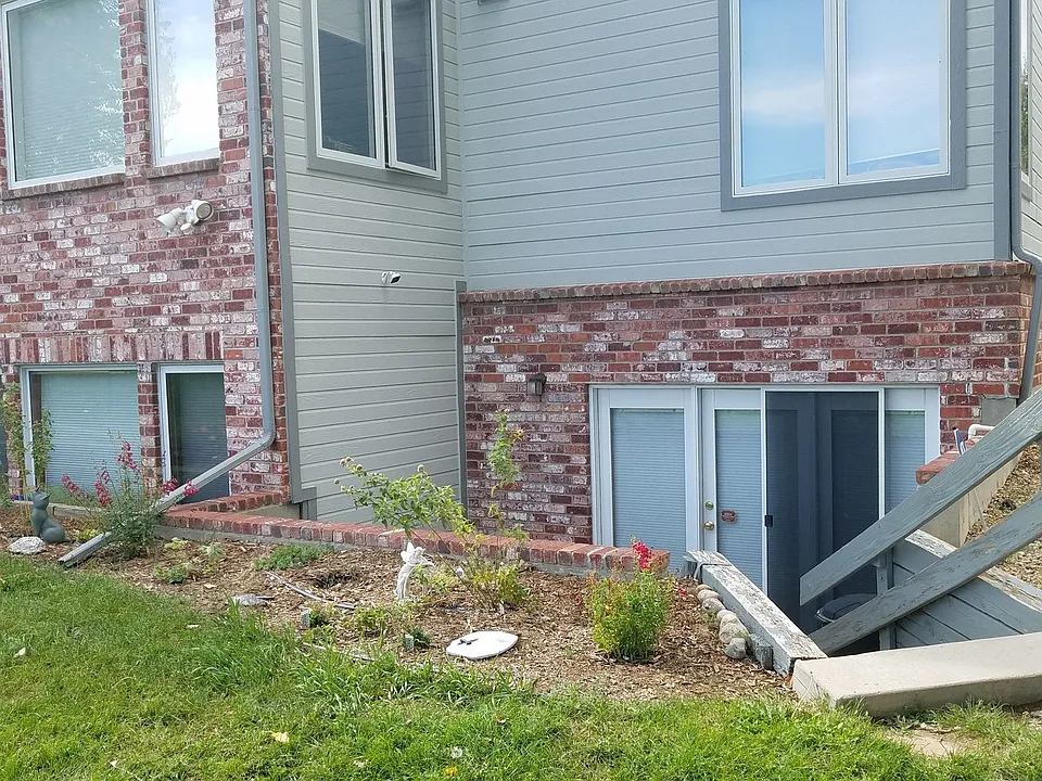 578 Brainard Cir