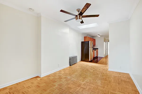 Rented by HH Realty | media 10