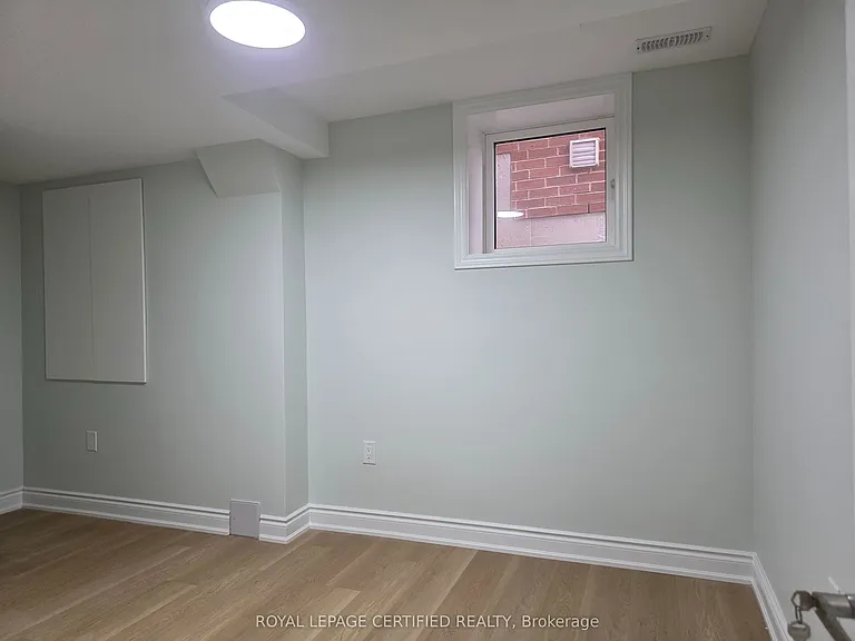 367 Equestrian Way #BASEMENT — Photo 9