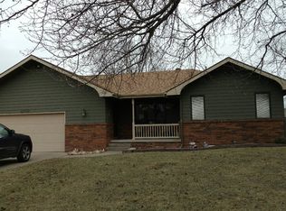 2209 Linden Dr, Salina, KS 67401