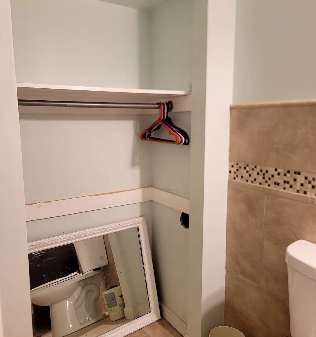 Studio, 4952 sqft, $1,300 — Photo 1