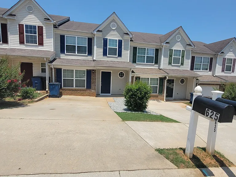 625 Chase Ln — Photo 24