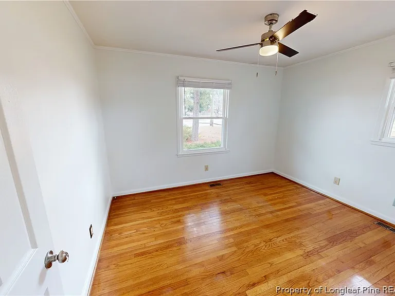 4020 Welmont Dr — Photo 10