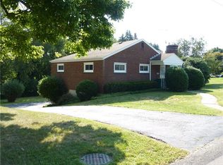 502 Neola Dr, Pittsburgh, PA 15237
