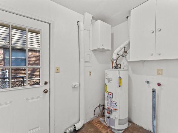 1403 Marlock Ln, Pasadena, TX 77502